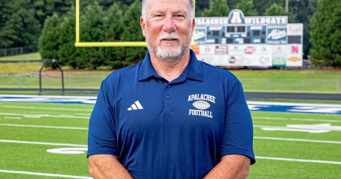 About face: Saunders passes on Florida job