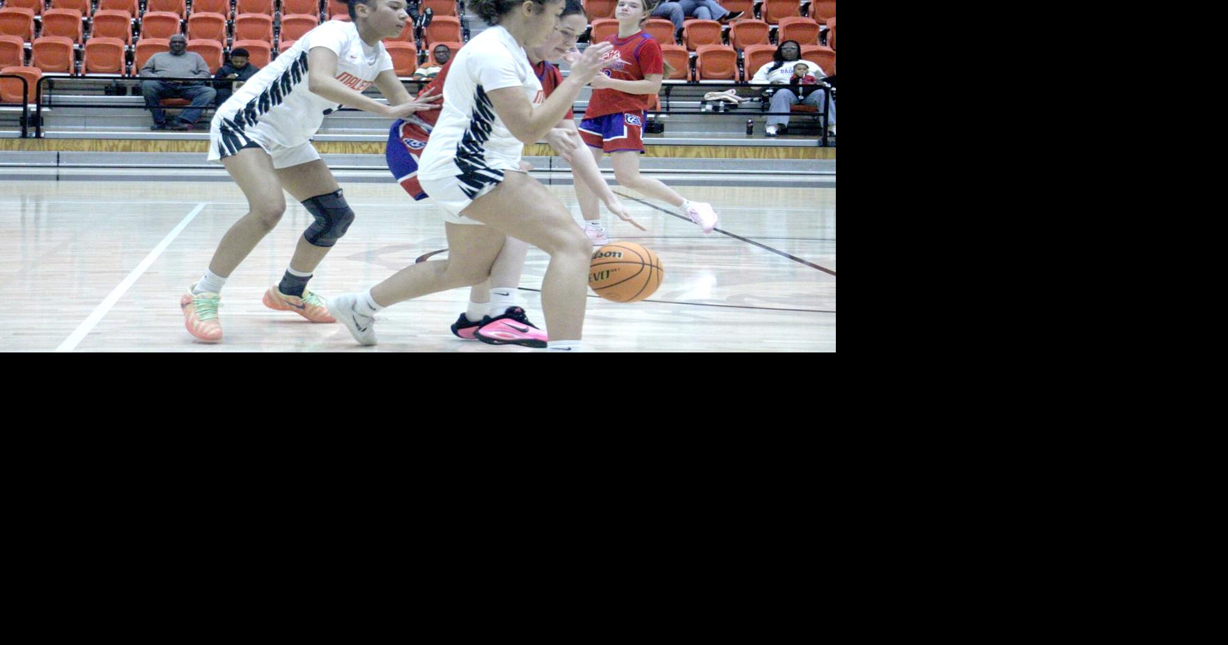 Lady Cubs rout rival Arkadelphia to remain unbeaten at home; Bragg ...