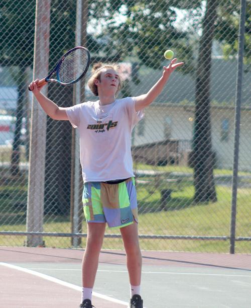 MHS tennis pic.1