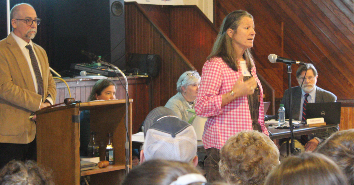 Londonderry board member resigns after 'disrespectful, malicious' meeting - Vimarsana News