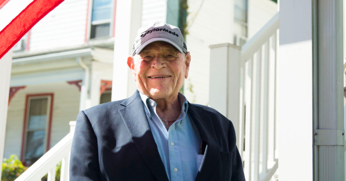 Tributes for Senator Dick Sears spurred by news of his death Local