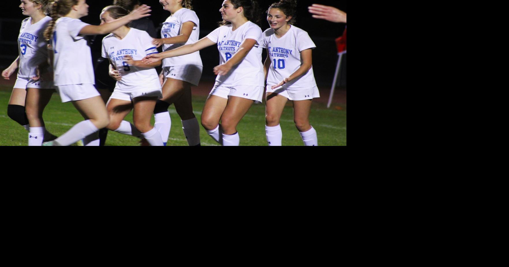 Abby Sekora goal celebration 2.JPG