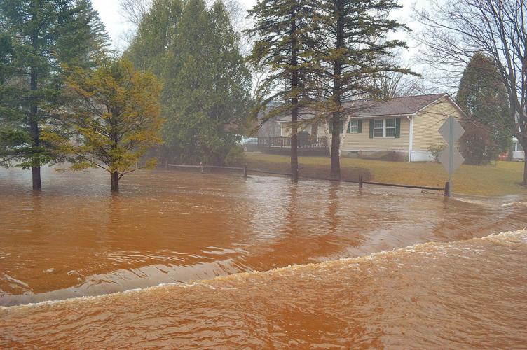 Rain Snowmelt Cause Regional Flooding Local News 4079