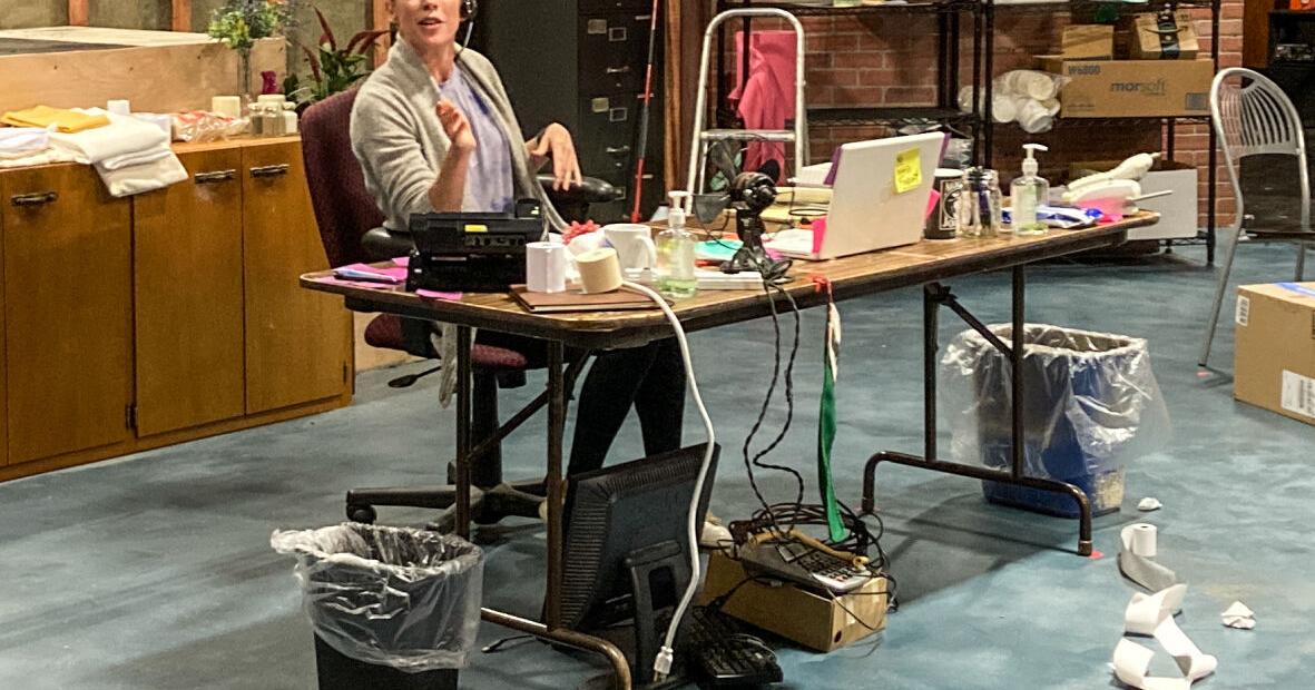 Oldcastle is 'Fully Committed' to comedy - Vimarsana News