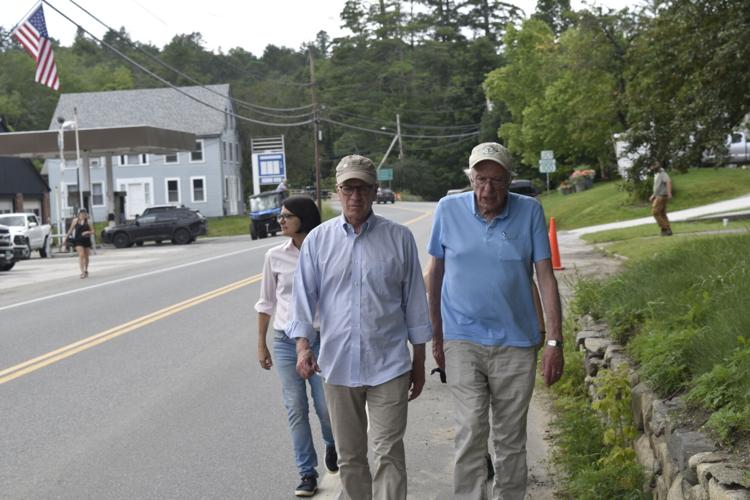 Gallery Delegation visits Weston, Londonderry flood damage Local