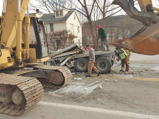 Breaking Early morning crash slows traffic in Dorset Local News