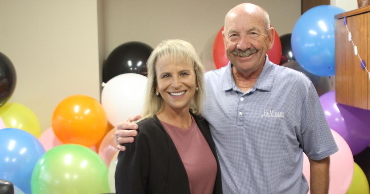 Kramer retires from F & M Bank