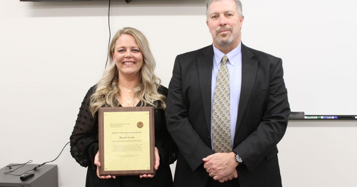 Merwyn Levin Lewin honored for victim services work | News | manchesterpress.com