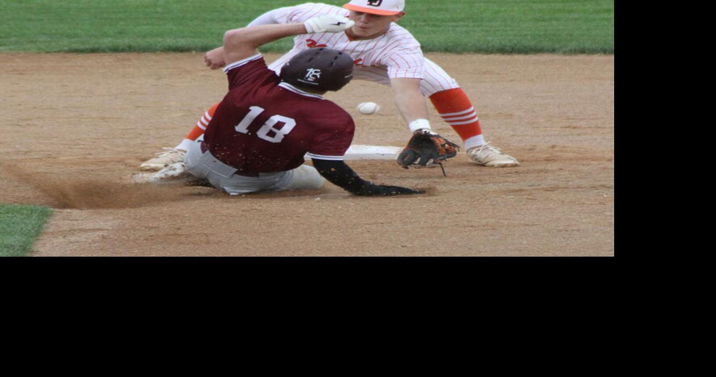 mpx-07122023-spt-hawk-baseball-quarters-IMG_1775.JPG ...