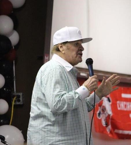 Baseball Legend Pete Rose Helped to Raise Funds for Coffee County Baseball  on Saturday Night in Manchester