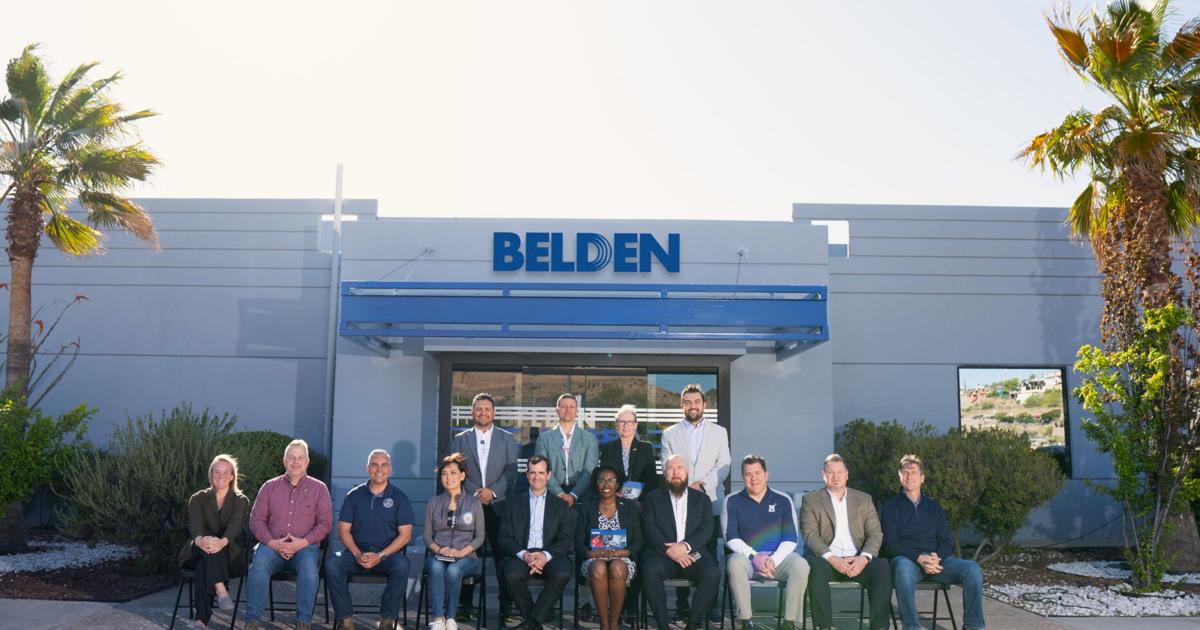 Delegación del Congreso de Estados Unidos visita las instalaciones de Belden en Nogales, México |  Financiación de las empresas