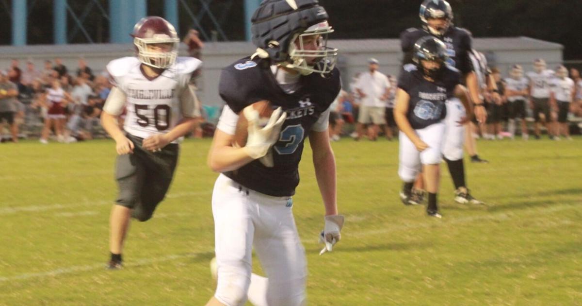 Middle School Football: Rockets break off in second half, rout ...