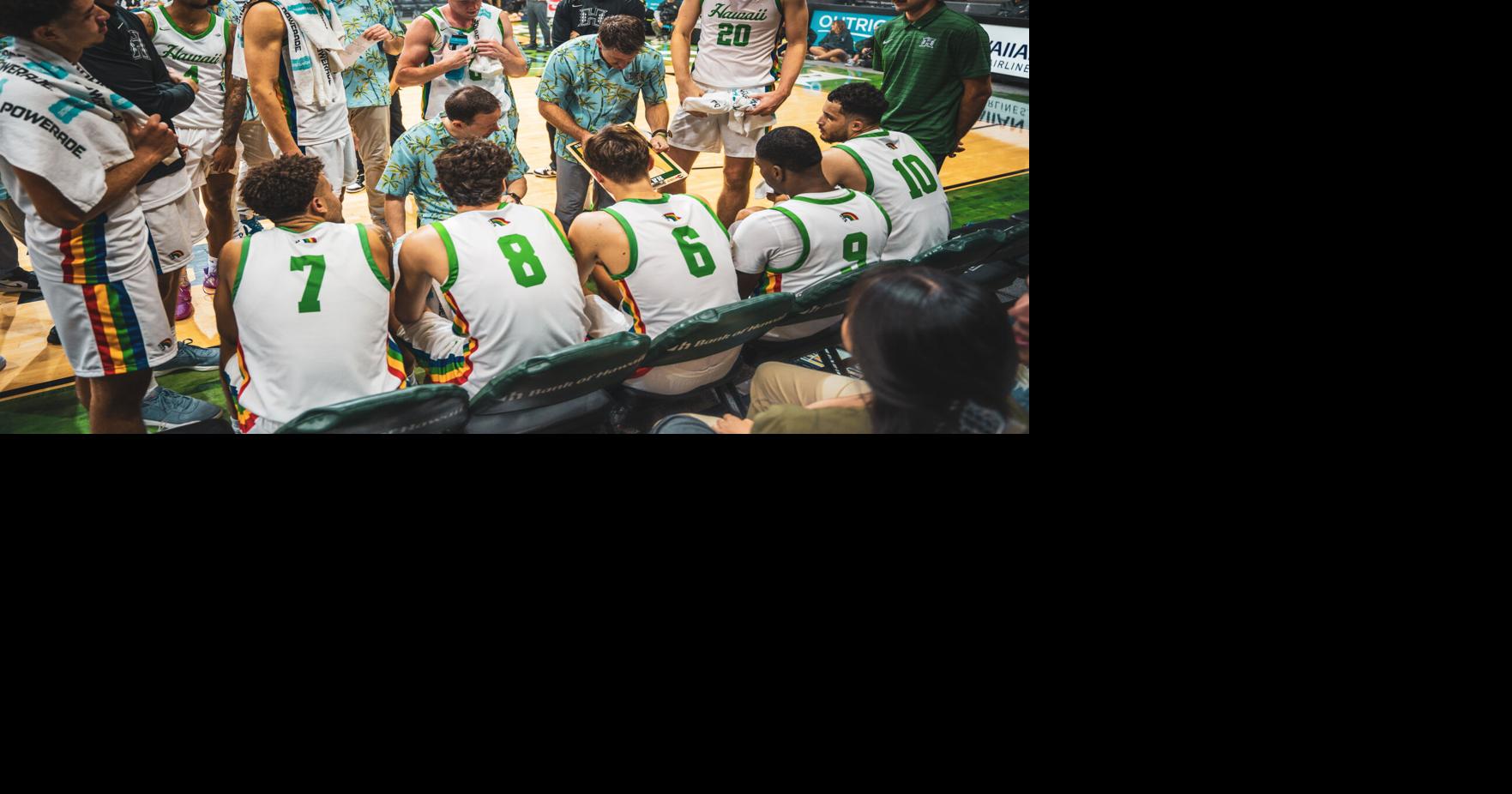 Men’s Basketball Goes Against Manhattan: A Photo Essay