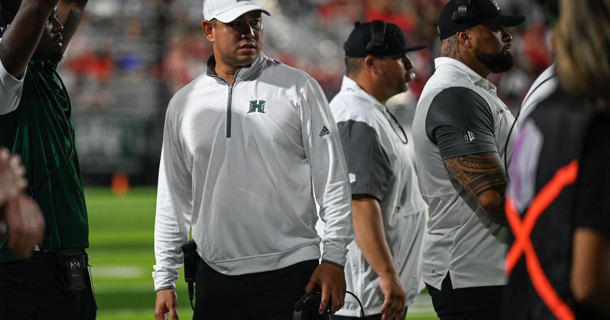 Hawai‘i football run over by New Mexico State