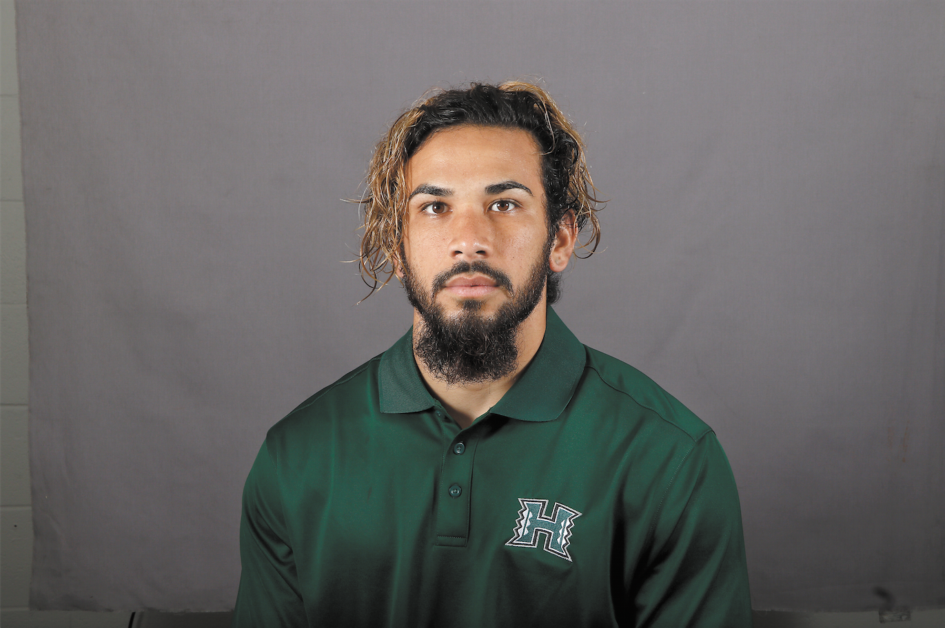 Former Cedar High football star John Ursua gets chance against BYU