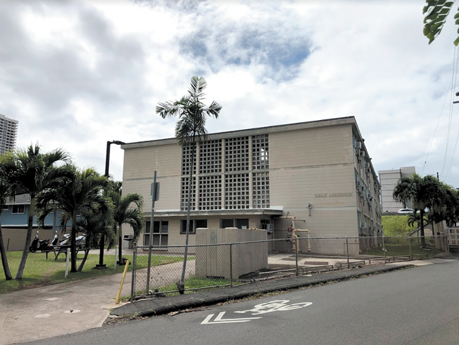 Campus Housing Options at UH Mānoa Special Issues