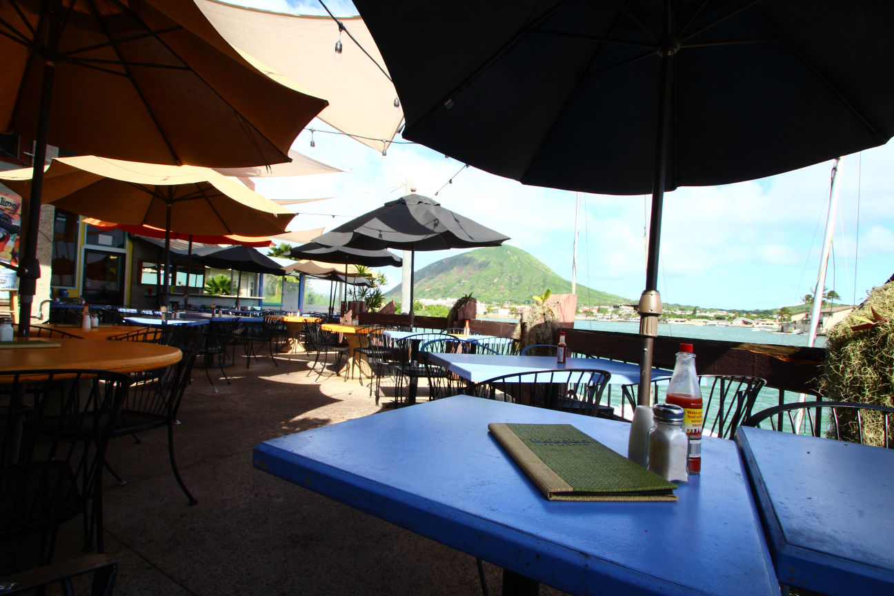 Dinner with a view Features manoanow