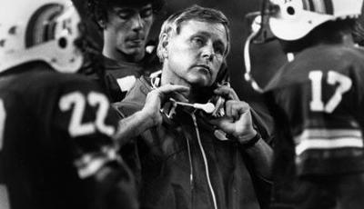 Former Uh Football Head Coach Dick Tomey Dies At 80 Sports