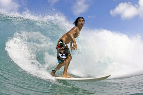 Keeping it Core: North Shore shaper Bret Marumoto | | manoanow.org