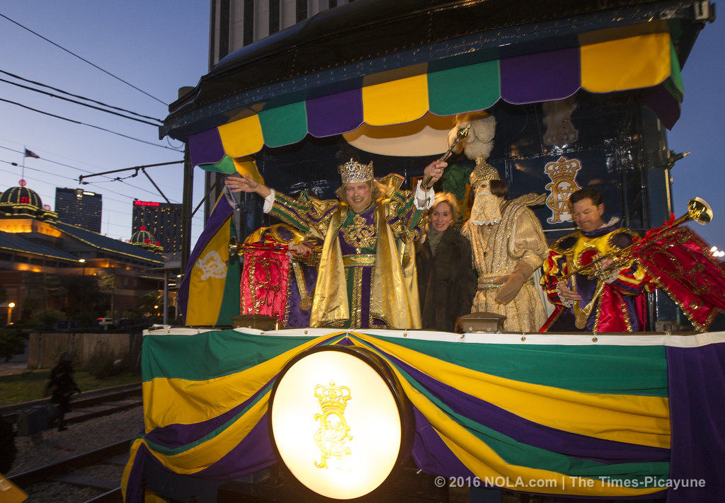 Max 90 OFF 2016 New Orleans Zulu Rex Mardi Gras Parade Throws