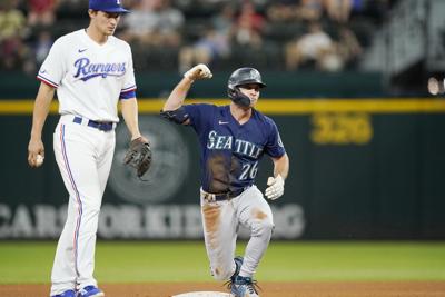 September 25 2022: Seattle second baseman Adam Frazier (26) runs