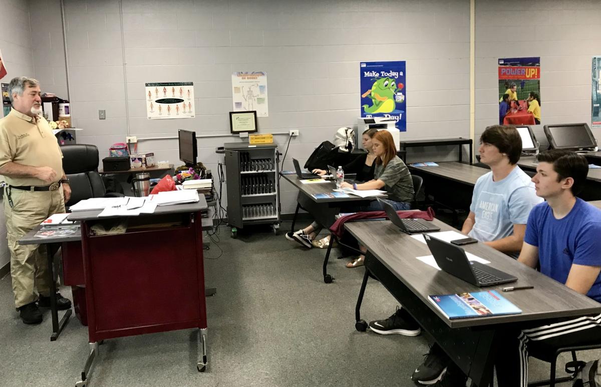 Jefferson High School Seniors Take New Emt Class News