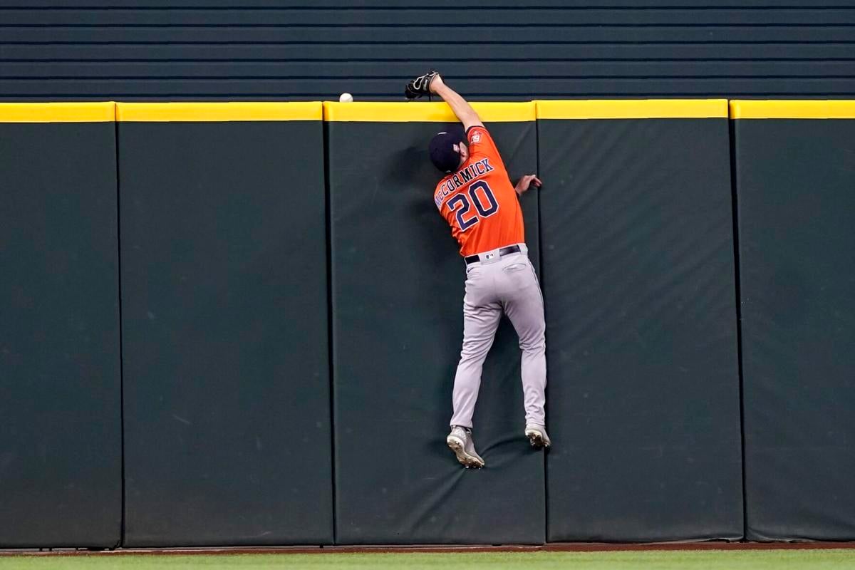 Tucker homers to back up a strong start by Verlander as the Astros