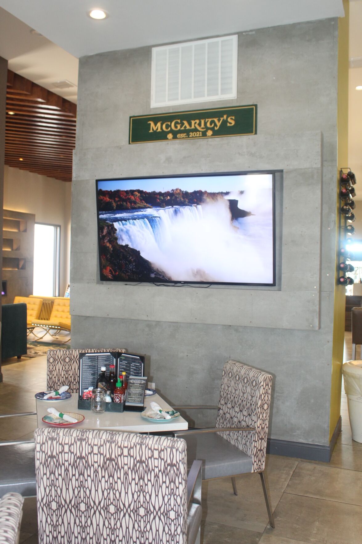 Mcgarity S Restaurant Saloon Officially Opens Second Location In Marshall Business Marshallnewsmessenger Com