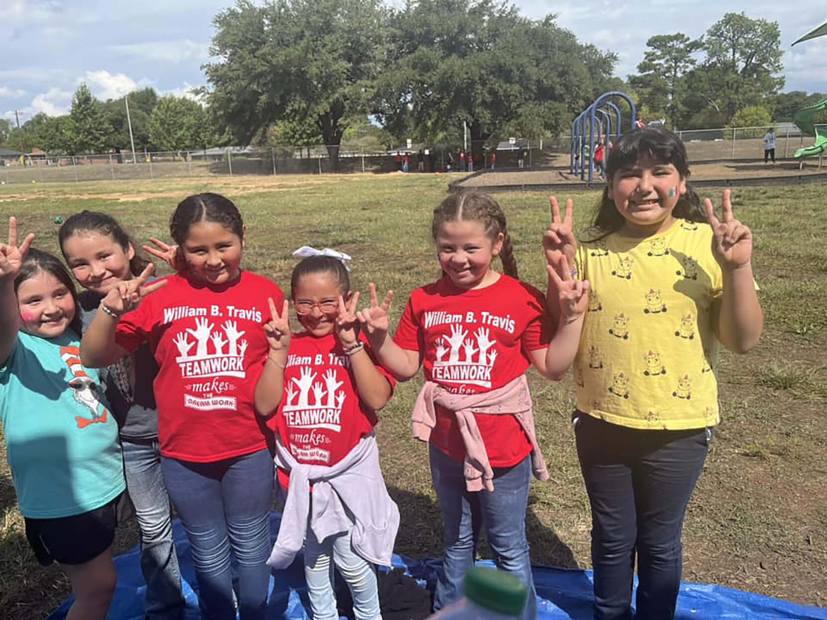 PHOTOS: William B. Travis Elementary PTO Hosts Backyard Bash ...