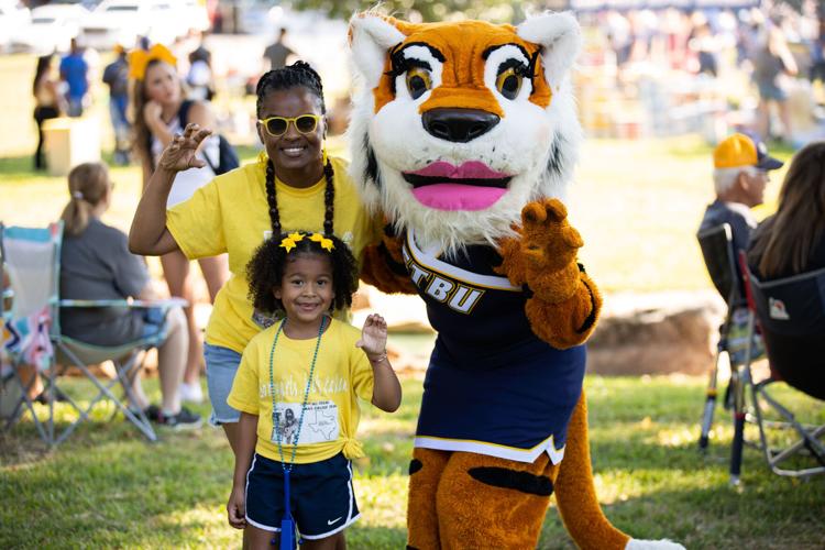 ETBU families connect with campus during 2022 Family Weekend News
