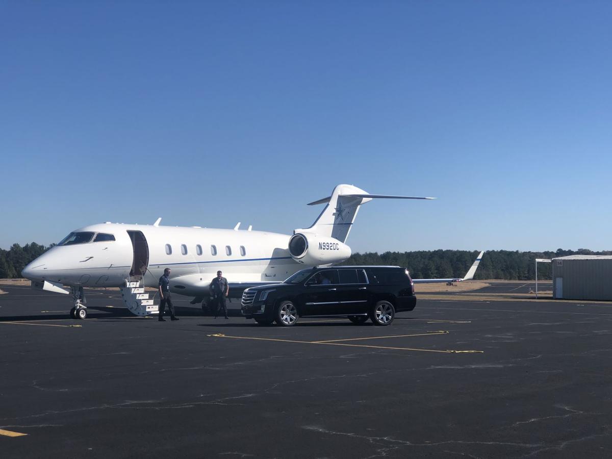 Dallas Cowboys Plane Sighted At County Airport News Marshallnewsmessenger Com