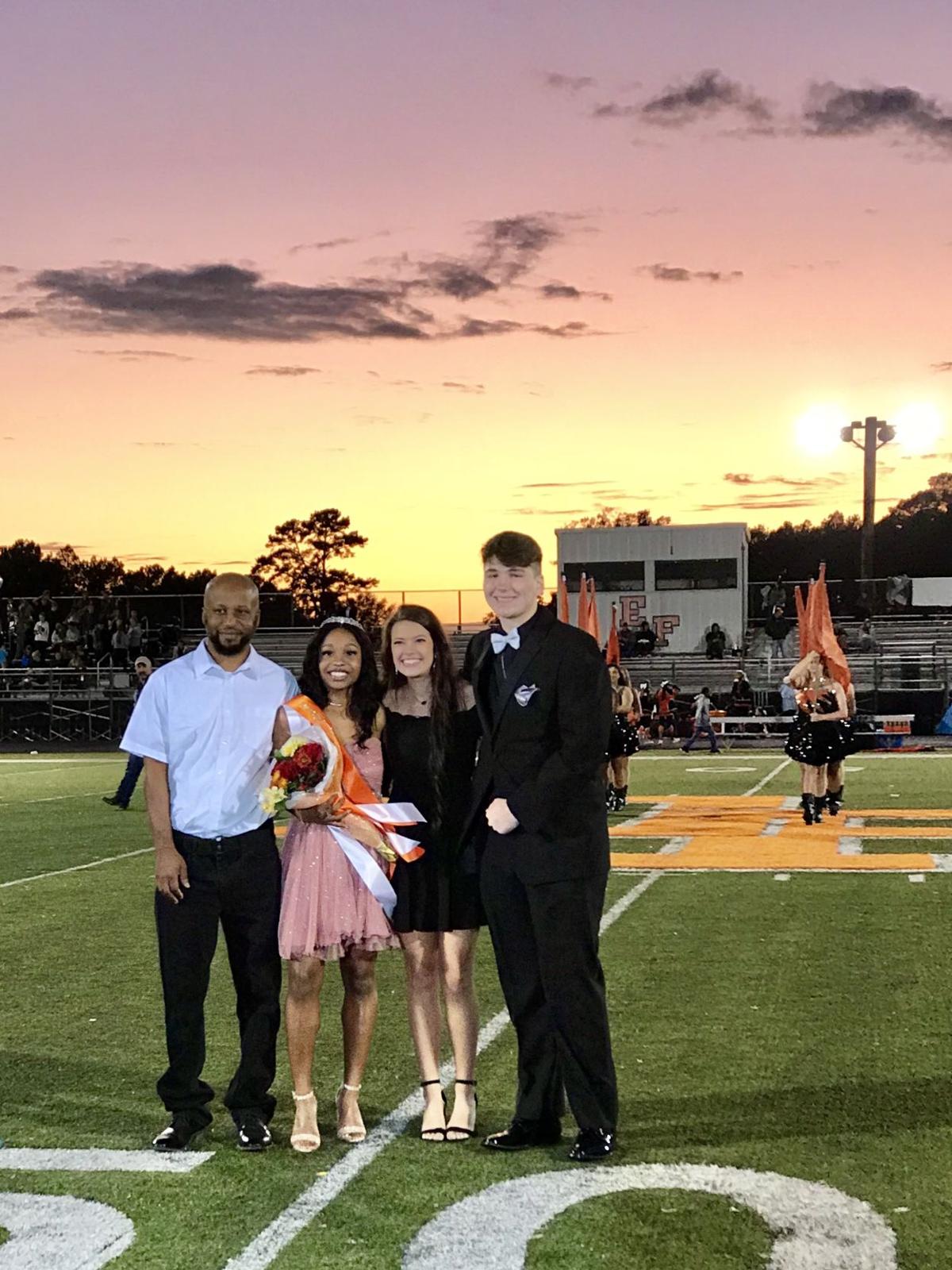 Yellowjackets Crown Homecoming Royalty News Marshallnewsmessenger Com