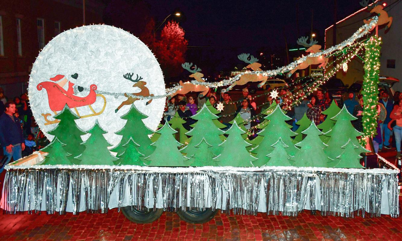 Marshall Christmas parade rescheduled to Dec. 15 News