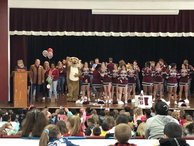 Waskom ISD Education Foundation awards more than 12,000 in teaching