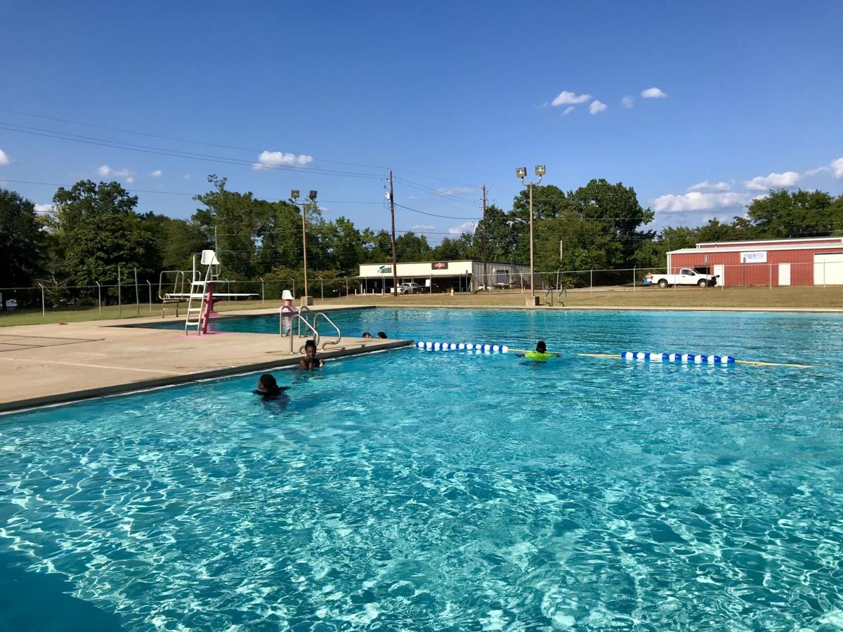 marshall community pool