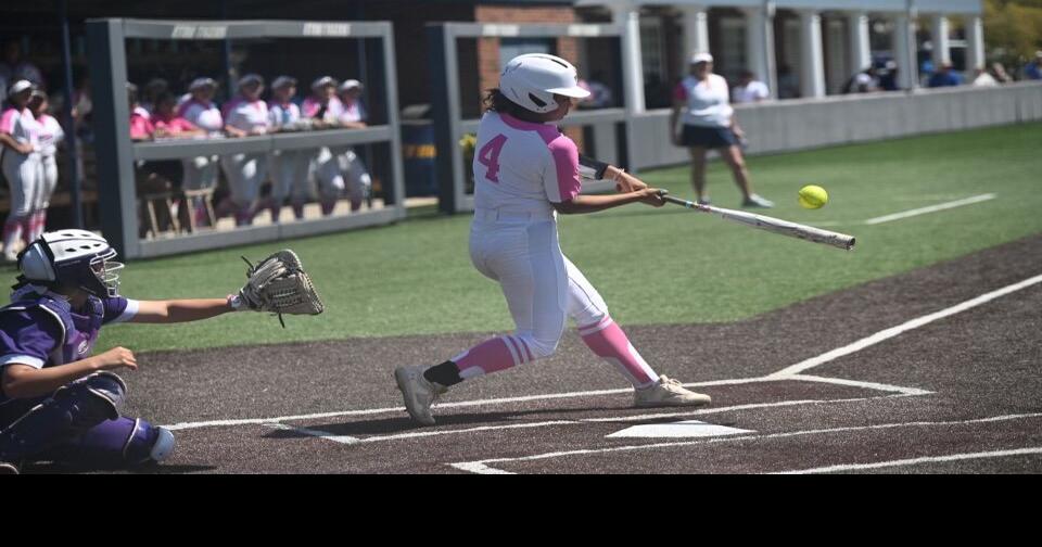 Softball to host Striking Out Breast Cancer events this Saturday -  University of Mary Hardin-Baylor Athletics