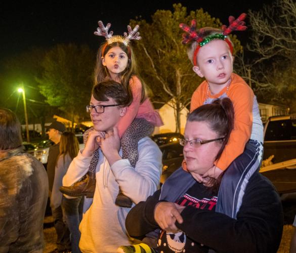 Jefferson, Hallsville get in Christmas spirit with parades, lighting