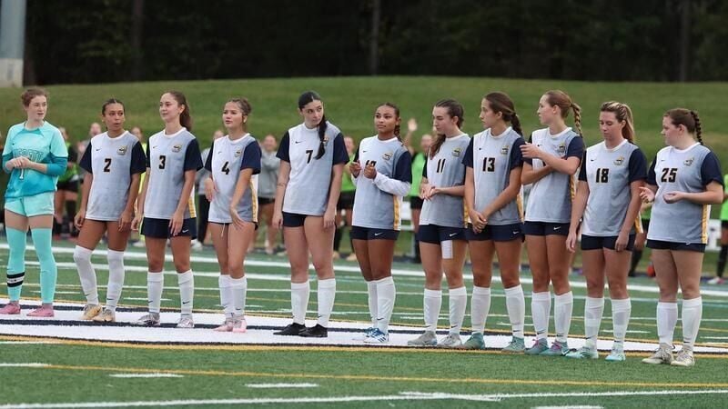 Women's soccer loses against Eastern Mennonite
