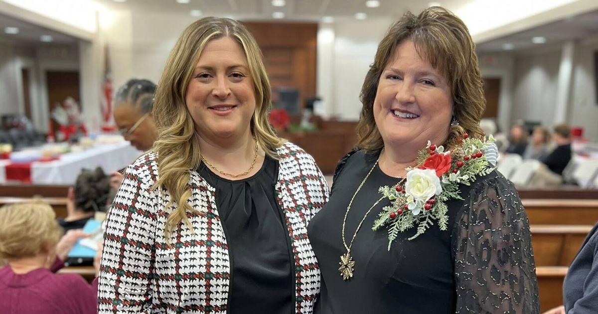 Circuit Court Clerk Jennifer Ashworth retires after 37 years