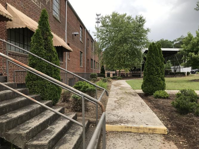 Storms of complaints grow over Martinsville Lofts aparments