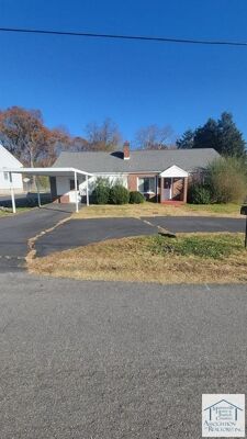 2 Bedroom Home in Collinsville - $99,900