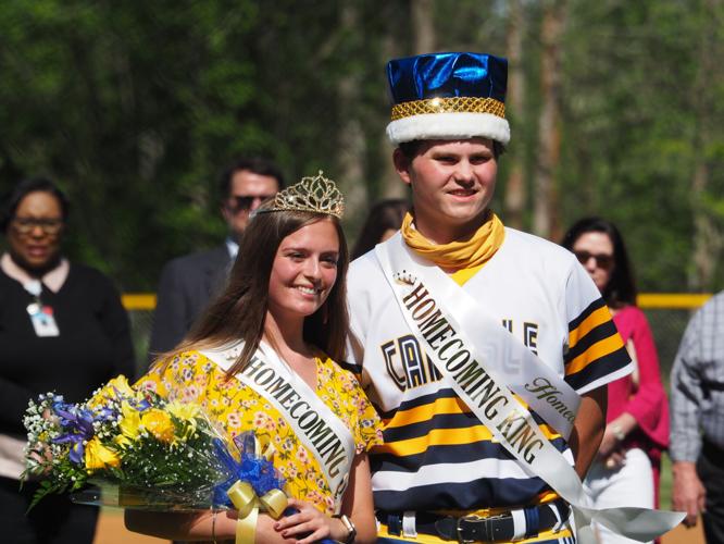 Thé and Page Named Homecoming Queen, King at UK