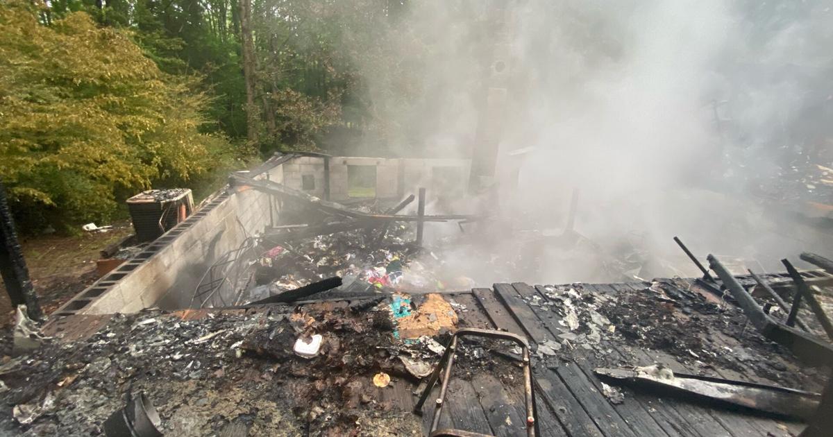 Fire destroys Bassett home