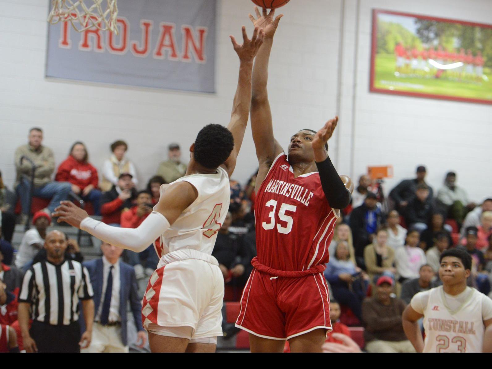 Bulldogs Boys Basketball Topples Trojans To Win Seventh Straight