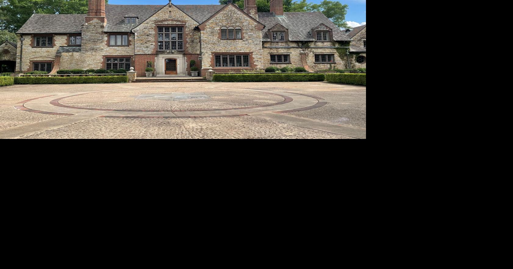 PHOTOS Stoneleigh estate