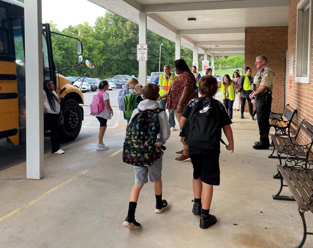Henry County's first day of school off to a smooth start