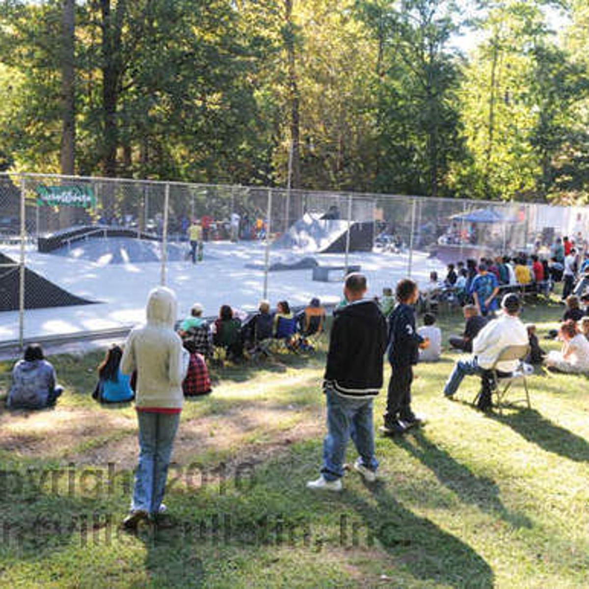 Skate Park Gets Rave Reviews Local Martinsvillebulletin Com Skate Park Gets Rave Reviews Local Martinsvillebulletin Com