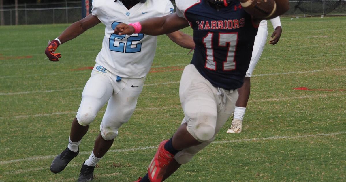 High School football Magna Vista finishes regular season with road win