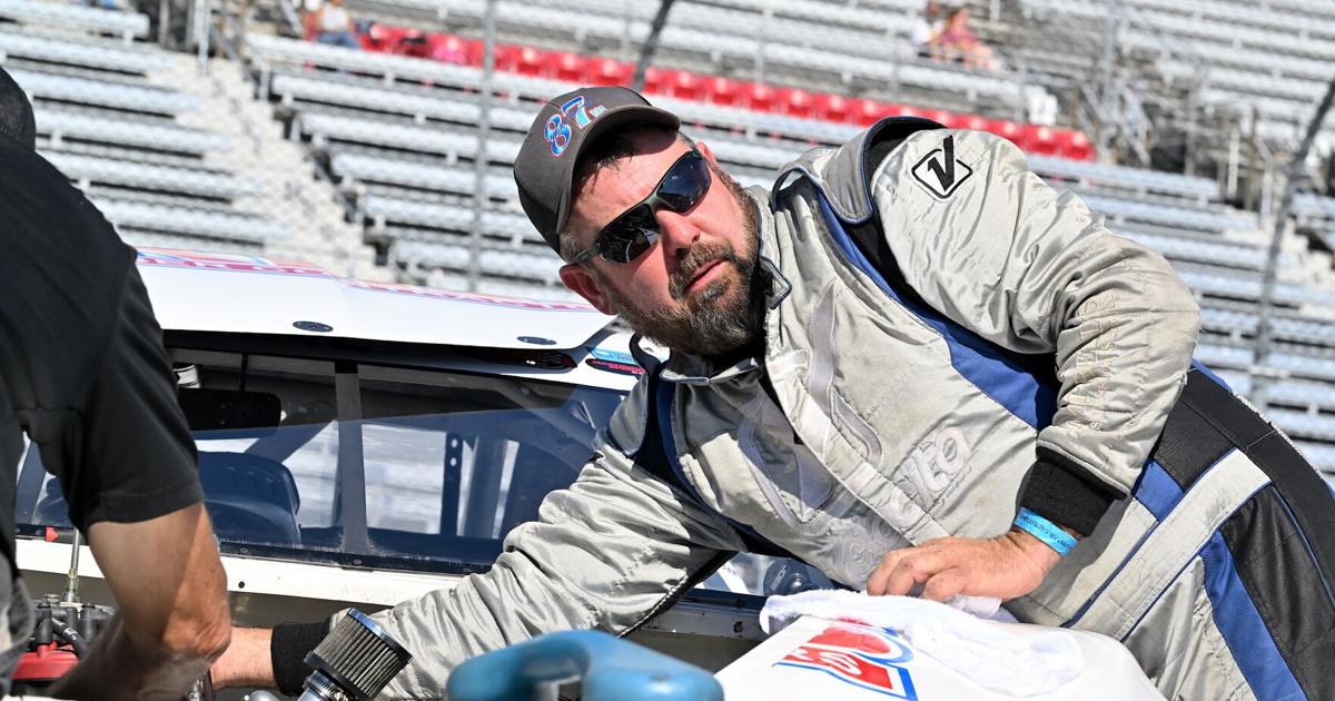 Billy Minter Racing PHOTOS: Billy Martin Racing's Mike Looney finishes second at ...
