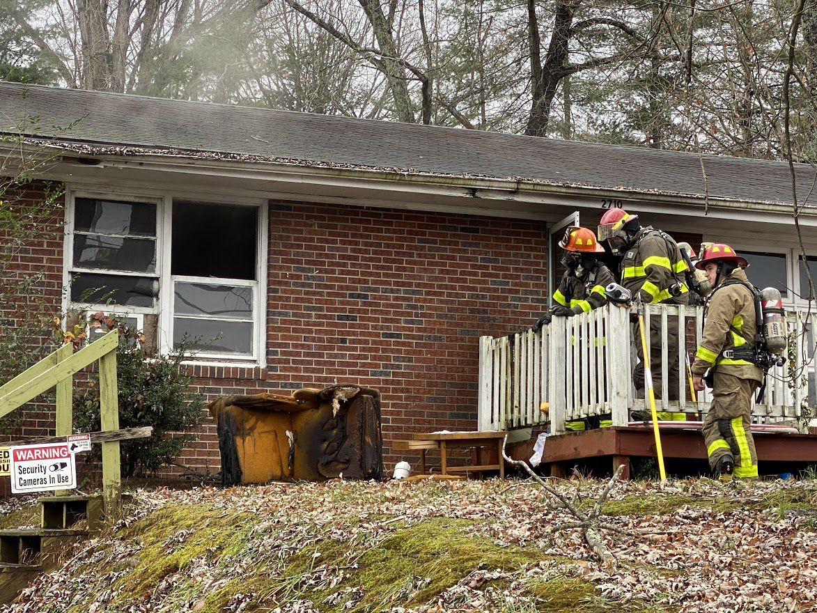 Man found lying in yard outside burning house in Collinsville Local